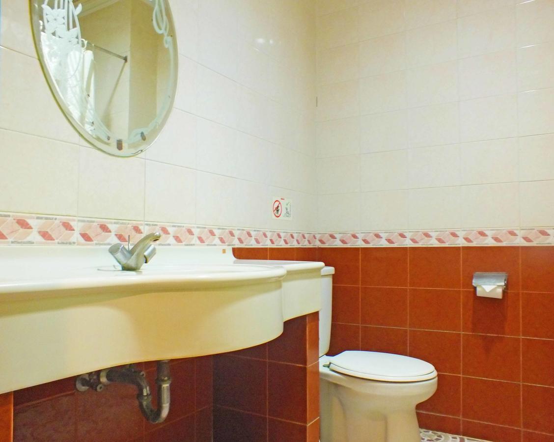 Hotel Puri Kwitang ジャカルタ エクステリア 写真