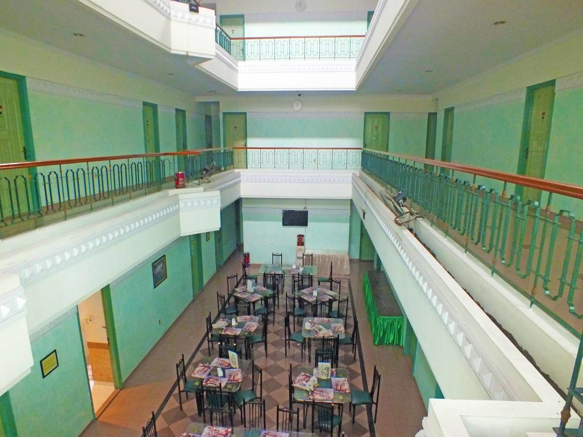 Hotel Puri Kwitang ジャカルタ エクステリア 写真